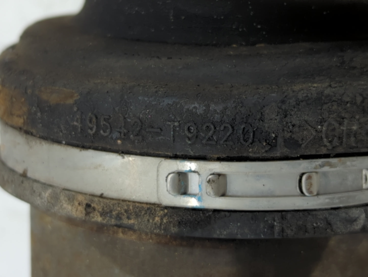 2014-2019 Kia Soul Axle Shaft Front Driver Cv C/v - Oemusedautoparts1.com