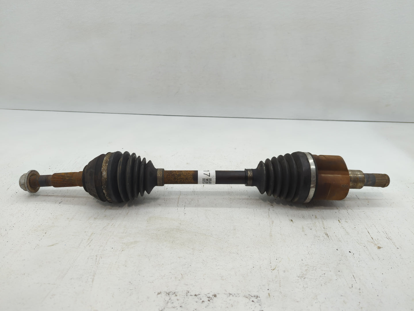 2014-2019 Kia Soul Axle Shaft Front Passenger Cv C/v - Oemusedautoparts1.com