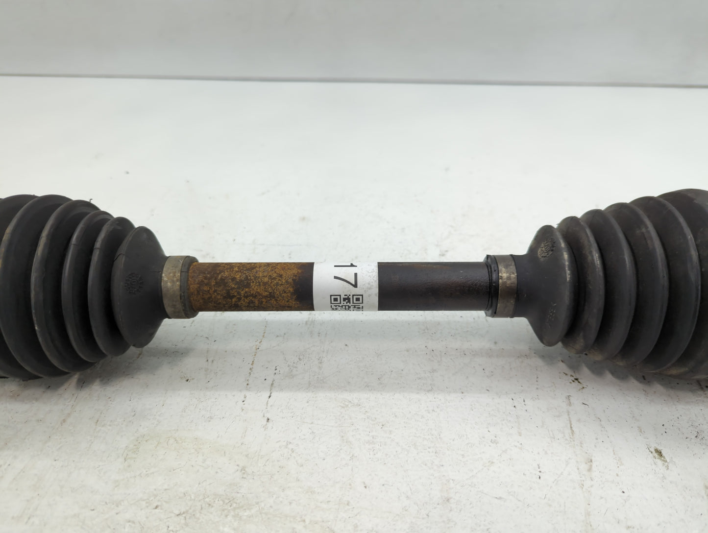 2014-2019 Kia Soul Axle Shaft Front Passenger Cv C/v - Oemusedautoparts1.com