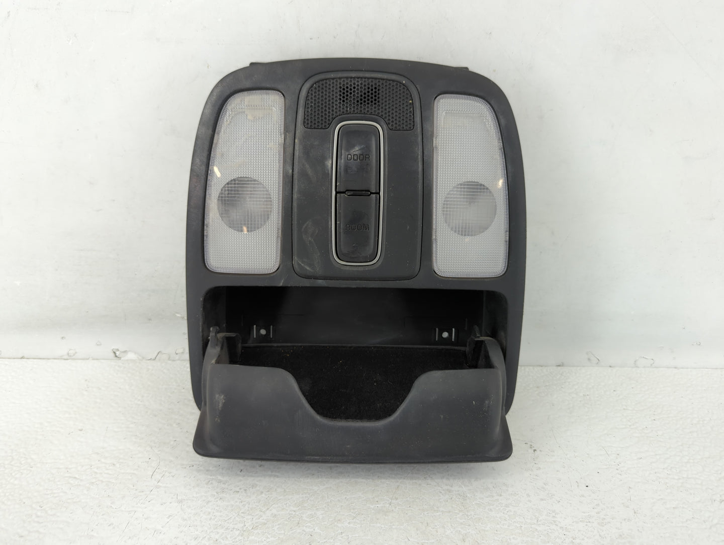2014-2019 Kia Soul Overhead Roof Console Interior Dome Light - Oemusedautoparts1.com