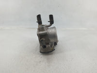 2012-2019 Kia Soul Throttle Body P/N:35100-2B300 Fits Fits 2012 2013 2014 2015 2016 2017 2018 2019 OEM Used Auto Parts - Oem