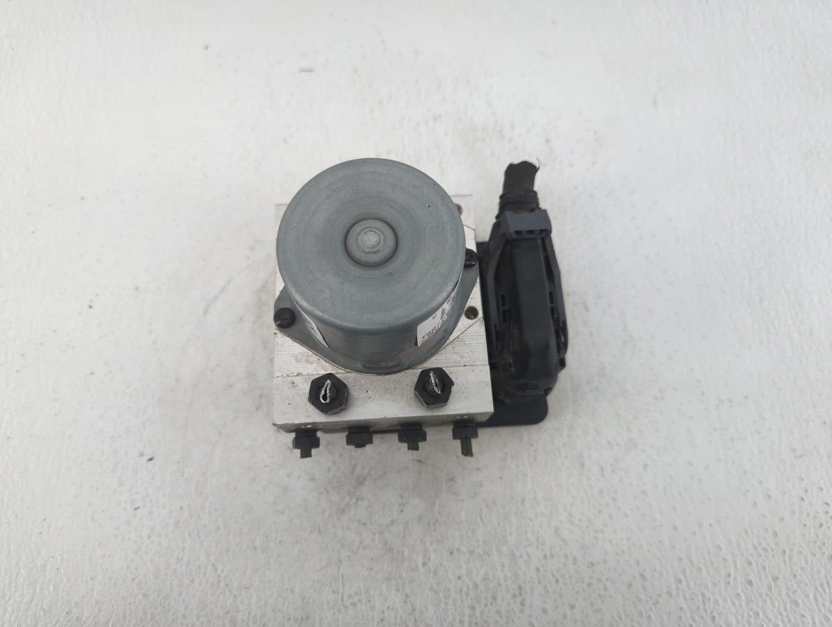2014-2015 Kia Soul Anti-Lock Brake ABS Pump Module Actuator OEM P/N:58900-B2506 Fits Fits 2014 2015 OEM Used Auto Parts - Oe