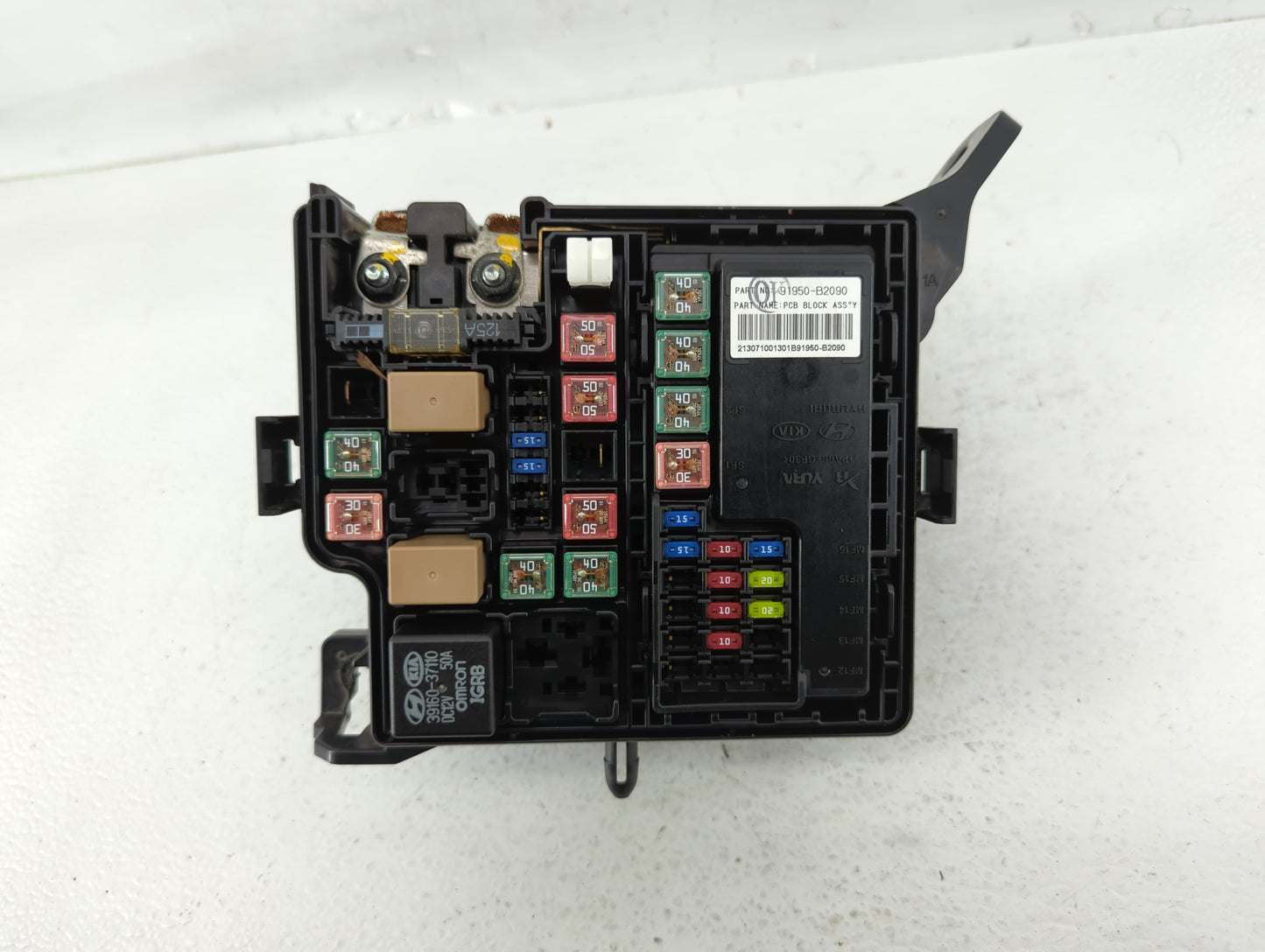 2014 Kia Soul Fusebox Fuse Box Panel Relay Module P/N:91419B2500 91950-B2050 Fits OEM Used Auto Parts - Oemusedautoparts1.co