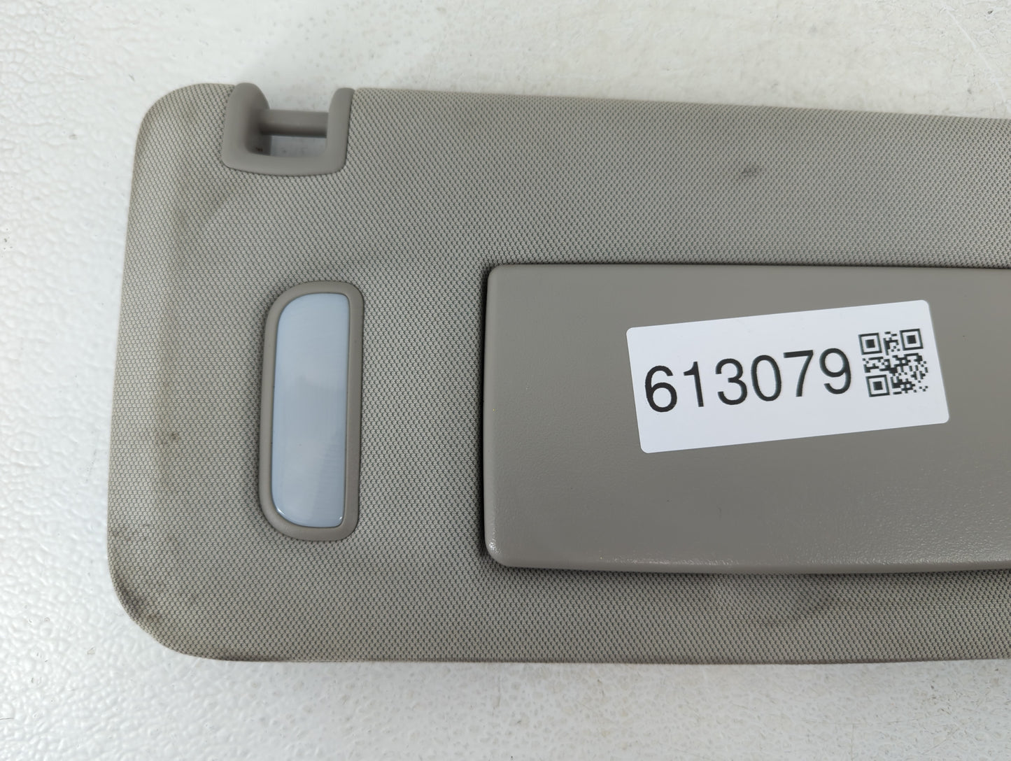 2014-2019 Kia Soul Sun Visor Shade Replacement Passenger Right Mirror Fits Fits 2014 2015 2016 2017 2018 2019 OEM Used Auto 