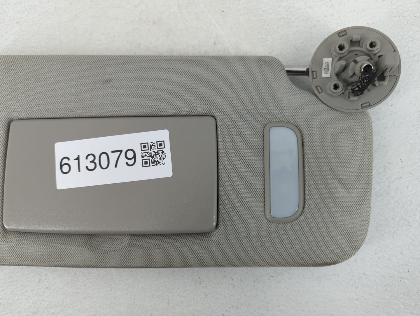 2014-2019 Kia Soul Sun Visor Shade Replacement Passenger Right Mirror Fits Fits 2014 2015 2016 2017 2018 2019 OEM Used Auto 