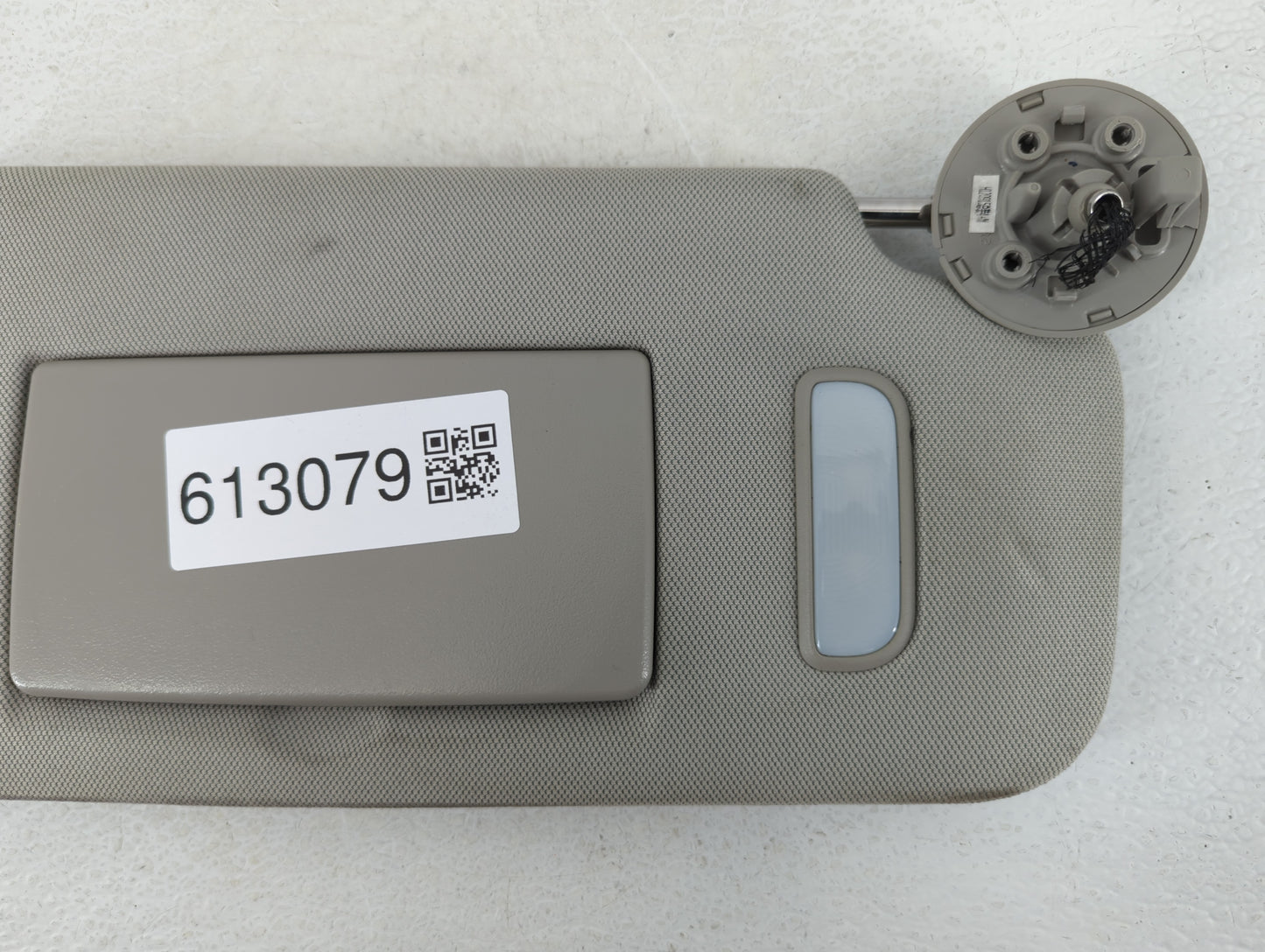 2014-2019 Kia Soul Sun Visor Shade Replacement Passenger Right Mirror Fits Fits 2014 2015 2016 2017 2018 2019 OEM Used Auto 