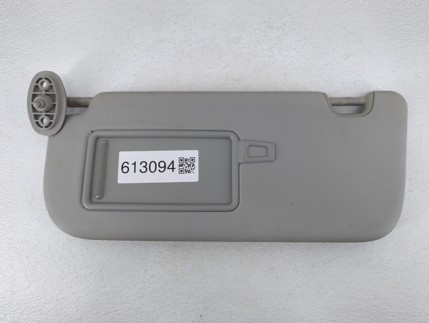 2014-2019 Kia Soul Sun Visor Shade Replacement Driver Left Mirror Fits Fits 2014 2015 2016 2017 2018 2019 OEM Used Auto Part