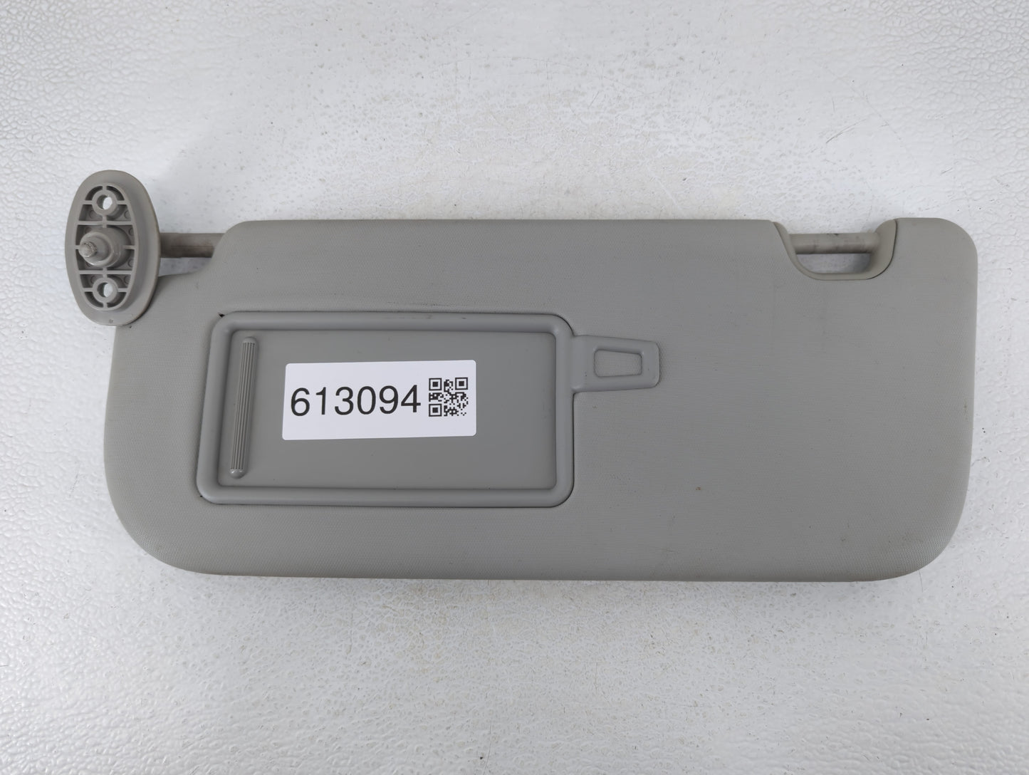 2014-2019 Kia Soul Sun Visor Shade Replacement Driver Left Mirror Fits Fits 2014 2015 2016 2017 2018 2019 OEM Used Auto Part