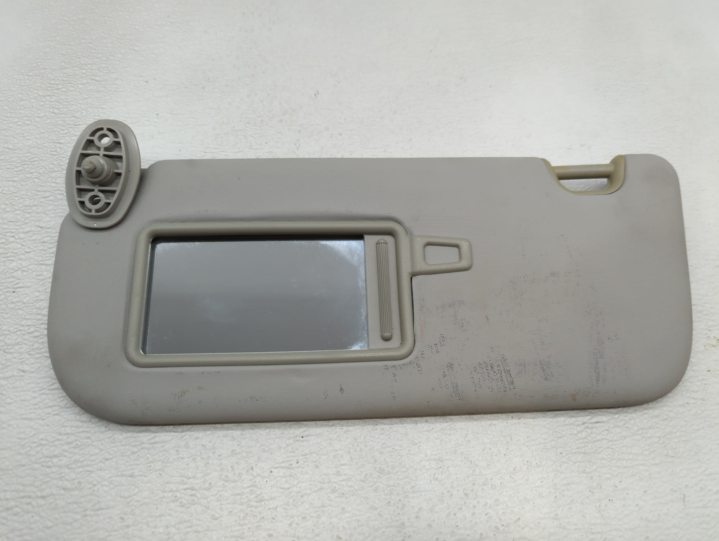 2014-2019 Kia Soul Sun Visor Shade Replacement Driver Left Mirror Fits Fits 2014 2015 2016 2017 2018 2019 OEM Used Auto Part