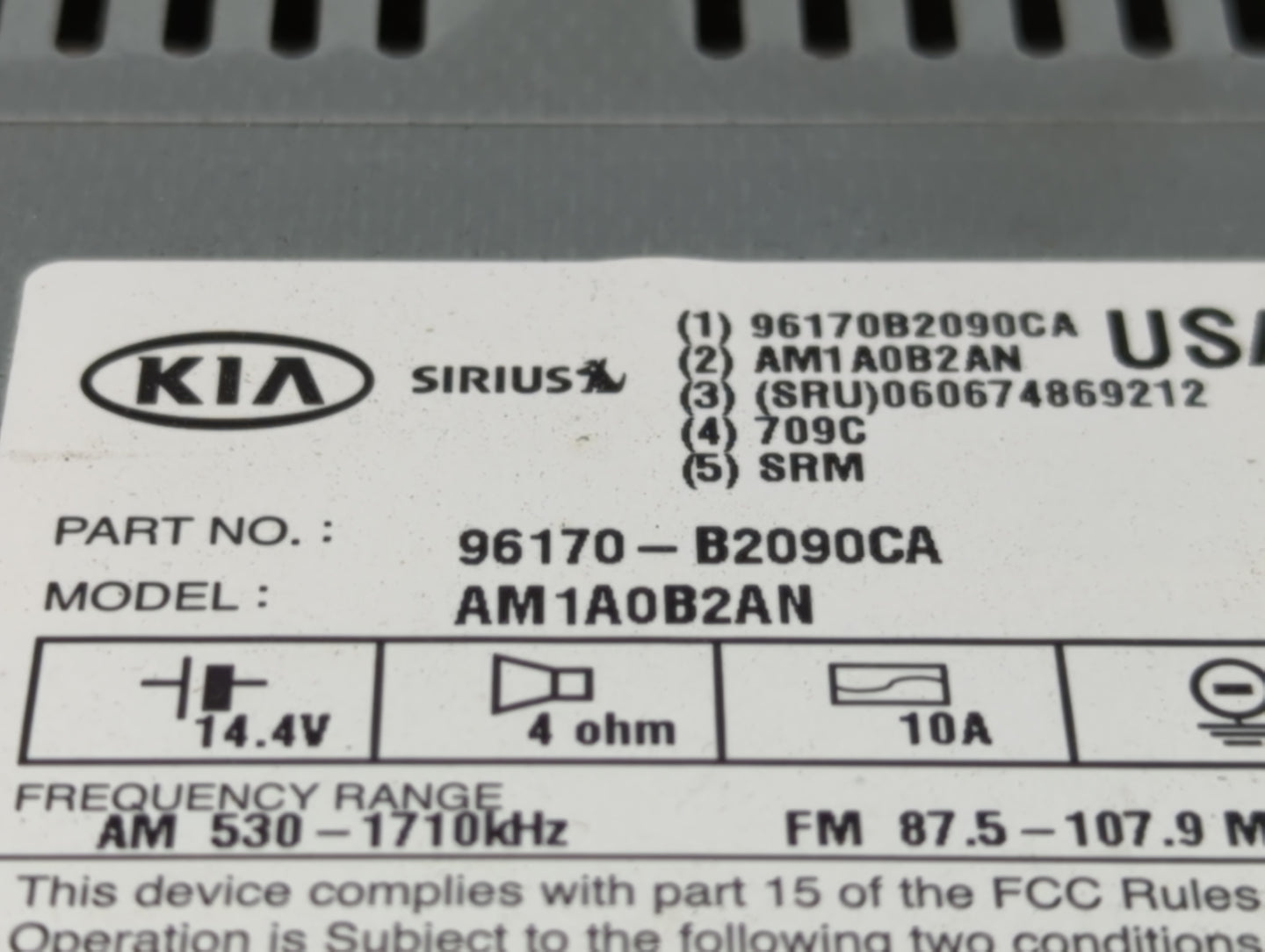 2014-2016 Kia Soul Radio AM FM Cd Player Receiver Replacement P/N:96170-B2090CA Fits Fits 2014 2015 2016 OEM Used Auto Parts