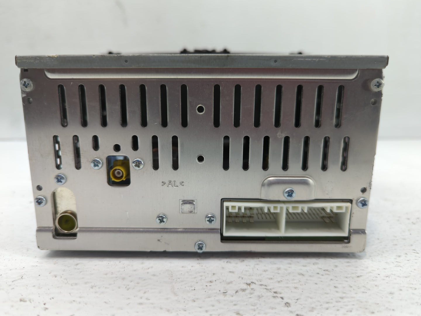 2014-2016 Kia Soul Radio AM FM Cd Player Receiver Replacement P/N:96170-B2090CA Fits Fits 2014 2015 2016 OEM Used Auto Parts