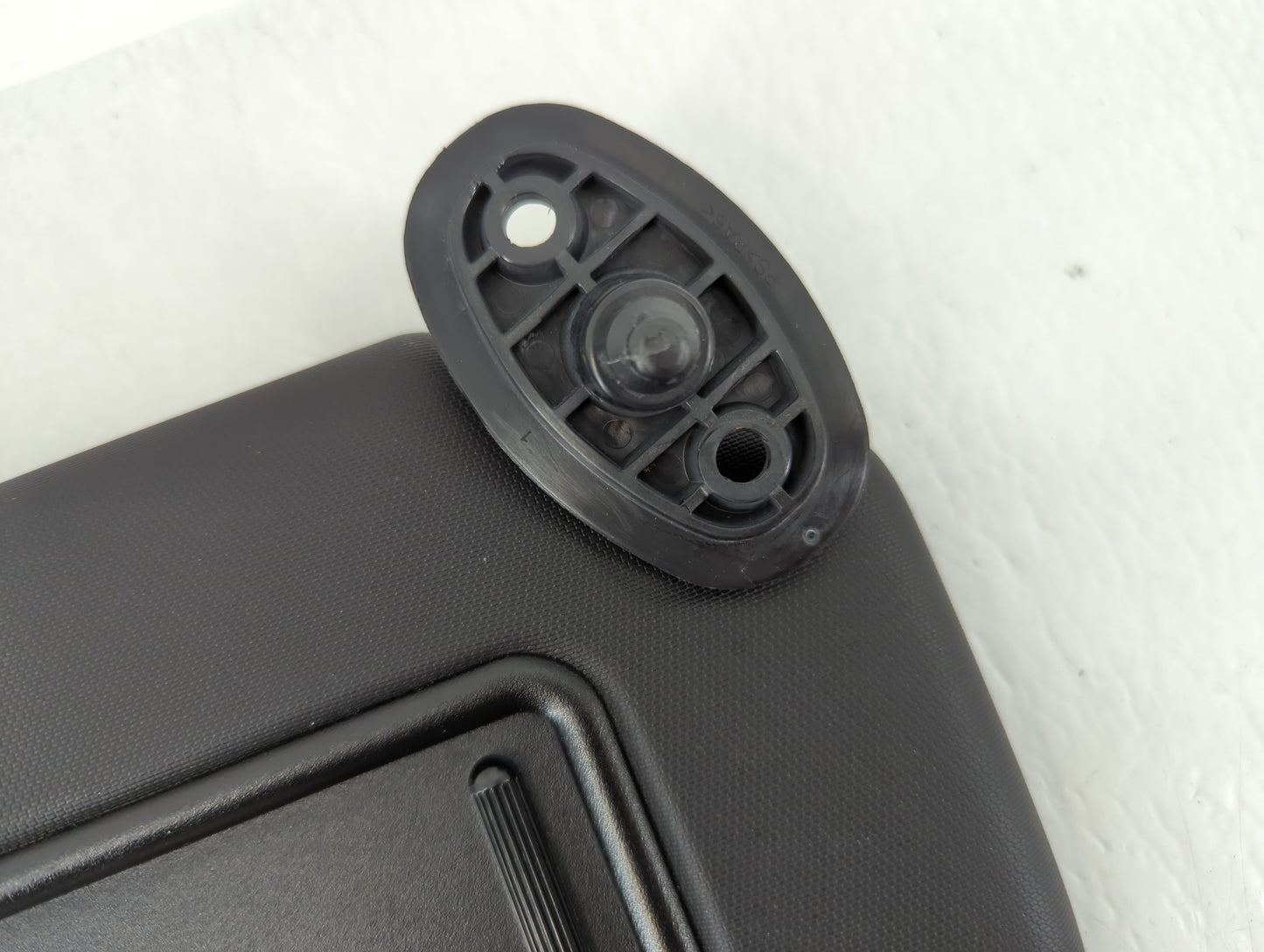 2014-2019 Kia Soul Sun Visor Shade Replacement Passenger Right Mirror Fits Fits 2014 2015 2016 2017 2018 2019 OEM Used Auto 