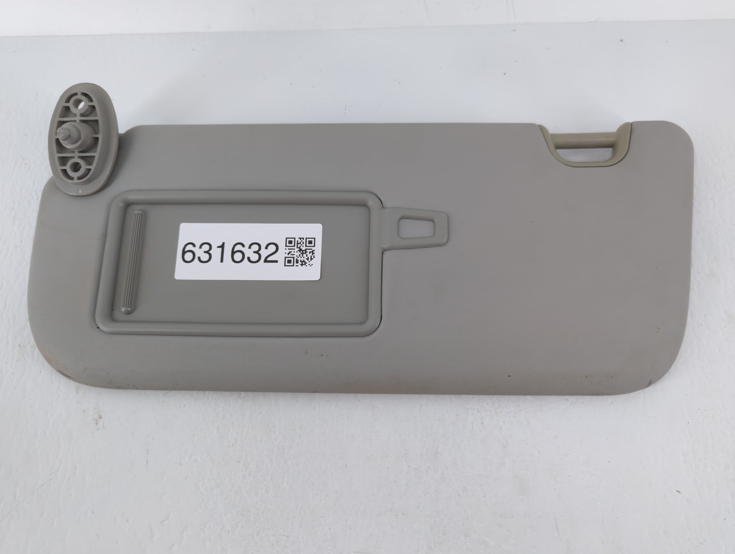 2014-2019 Kia Soul Sun Visor Shade Replacement Driver Left Mirror Fits Fits 2014 2015 2016 2017 2018 2019 OEM Used Auto Part