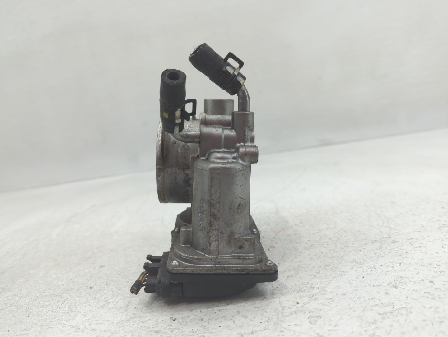 2014-2019 Kia Soul Throttle Body P/N:5323 12Q23 35100-2E000 Fits Fits 2011 2012 2013 2014 2015 2016 2017 2018 2019 2020 2021