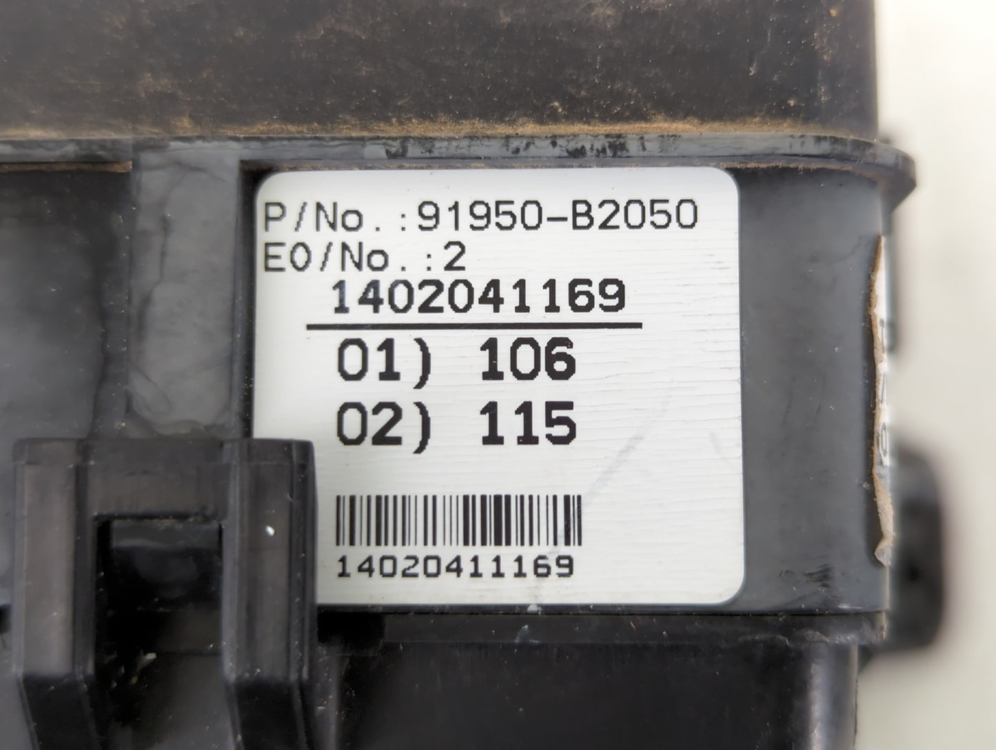 2014 Kia Soul Fusebox Fuse Box Panel Relay Module P/N:91950-B2050 Fits OEM Used Auto Parts - Oemusedautoparts1.com