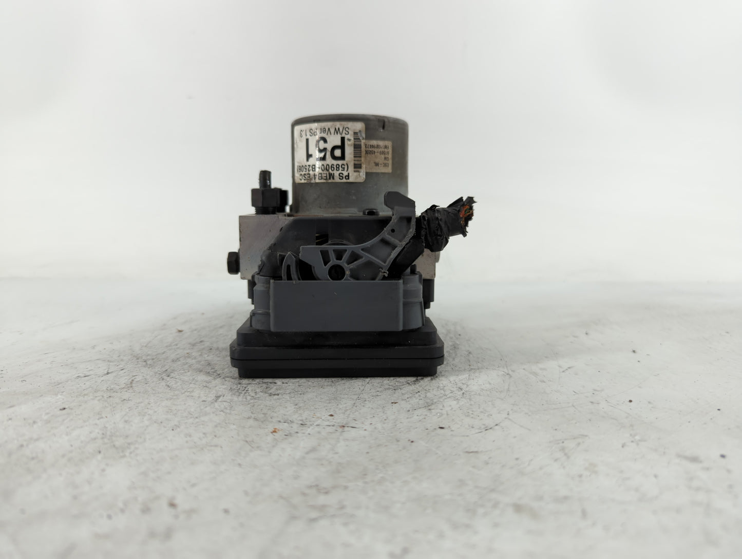 2014-2015 Kia Soul ABS Pump Control Module Replacement P/N:58020-B2560 B2589-20520 Fits Fits 2014 2015 OEM Used Auto Parts -