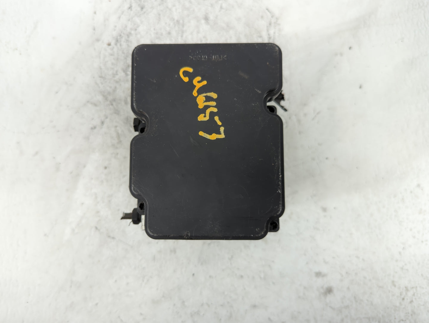 2014-2015 Kia Soul ABS Pump Control Module Replacement P/N:58020-B2560 B2589-20520 Fits Fits 2014 2015 OEM Used Auto Parts -