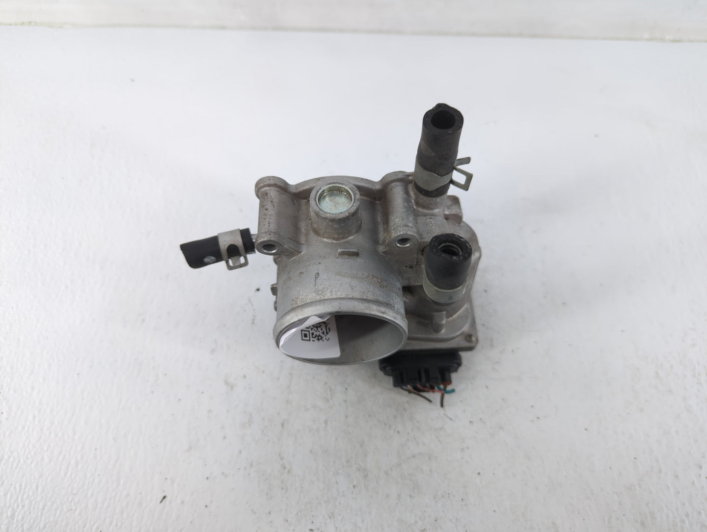 2012-2019 Kia Soul Throttle Body P/N:35100-28300 Fits Fits 2012 2013 2014 2015 2016 2017 2018 2019 OEM Used Auto Parts - Oem
