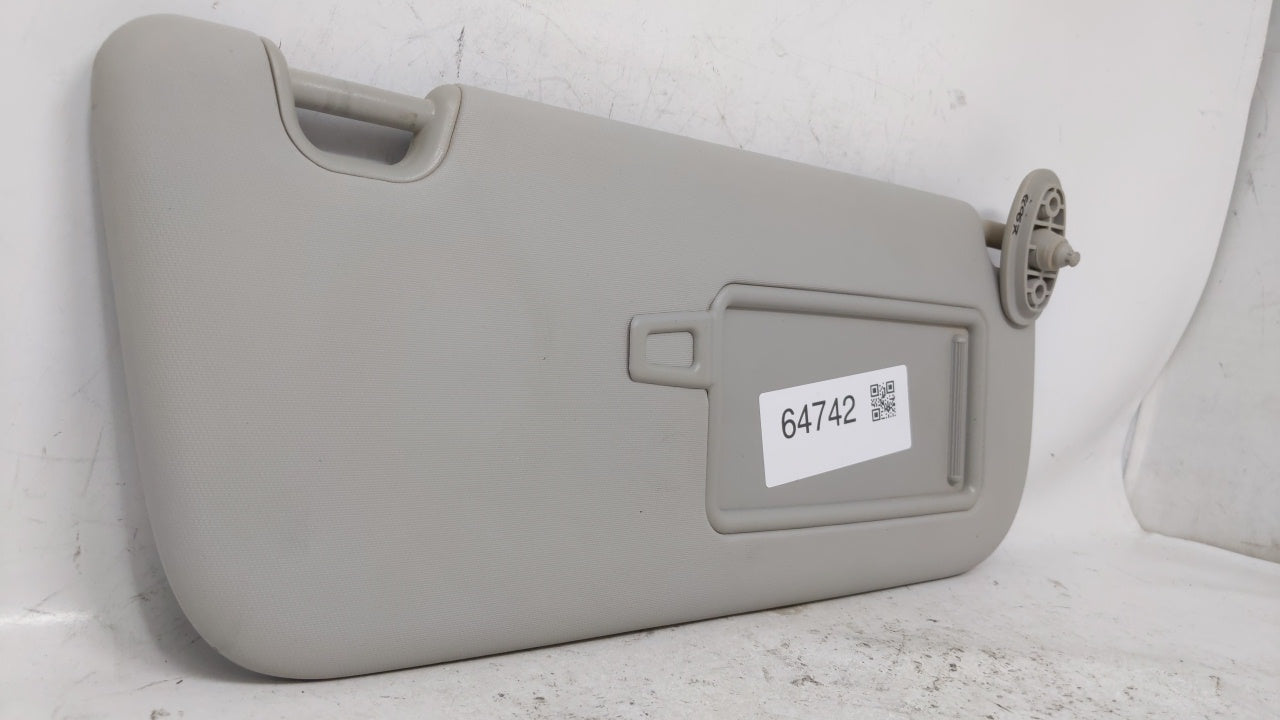 2014-2019 Kia Soul Sun Visor Shade Replacement Passenger Right Mirror Fits Fits 2014 2015 2016 2017 2018 2019 OEM Used Auto 