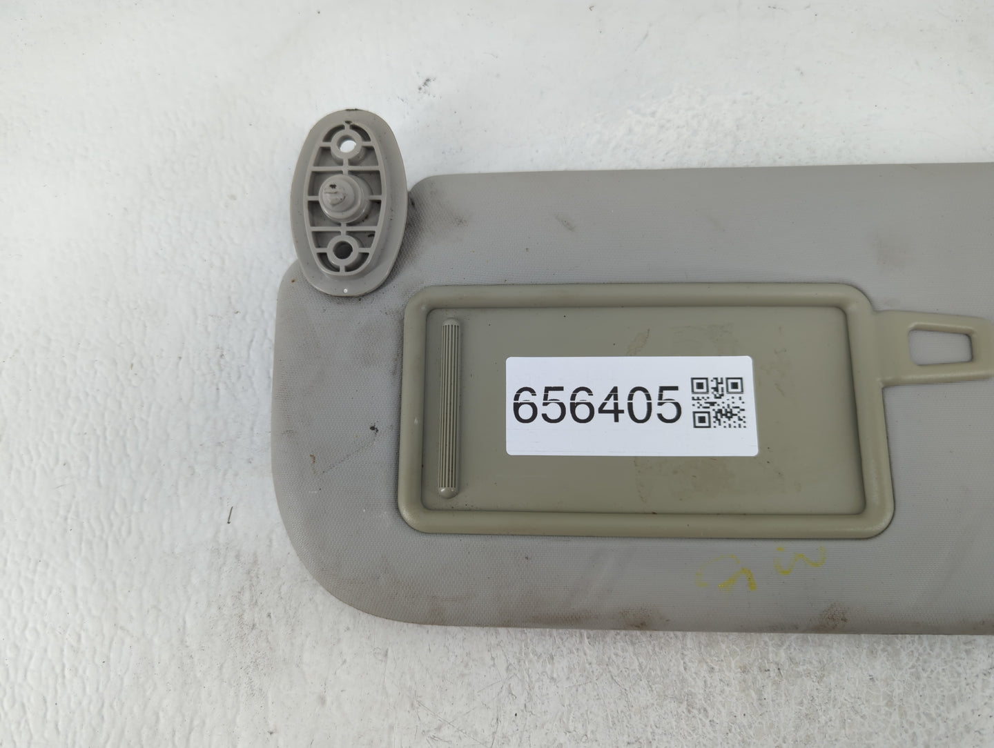 2014-2019 Kia Soul Sun Visor Shade Replacement Driver Left Mirror Fits Fits 2014 2015 2016 2017 2018 2019 OEM Used Auto Part
