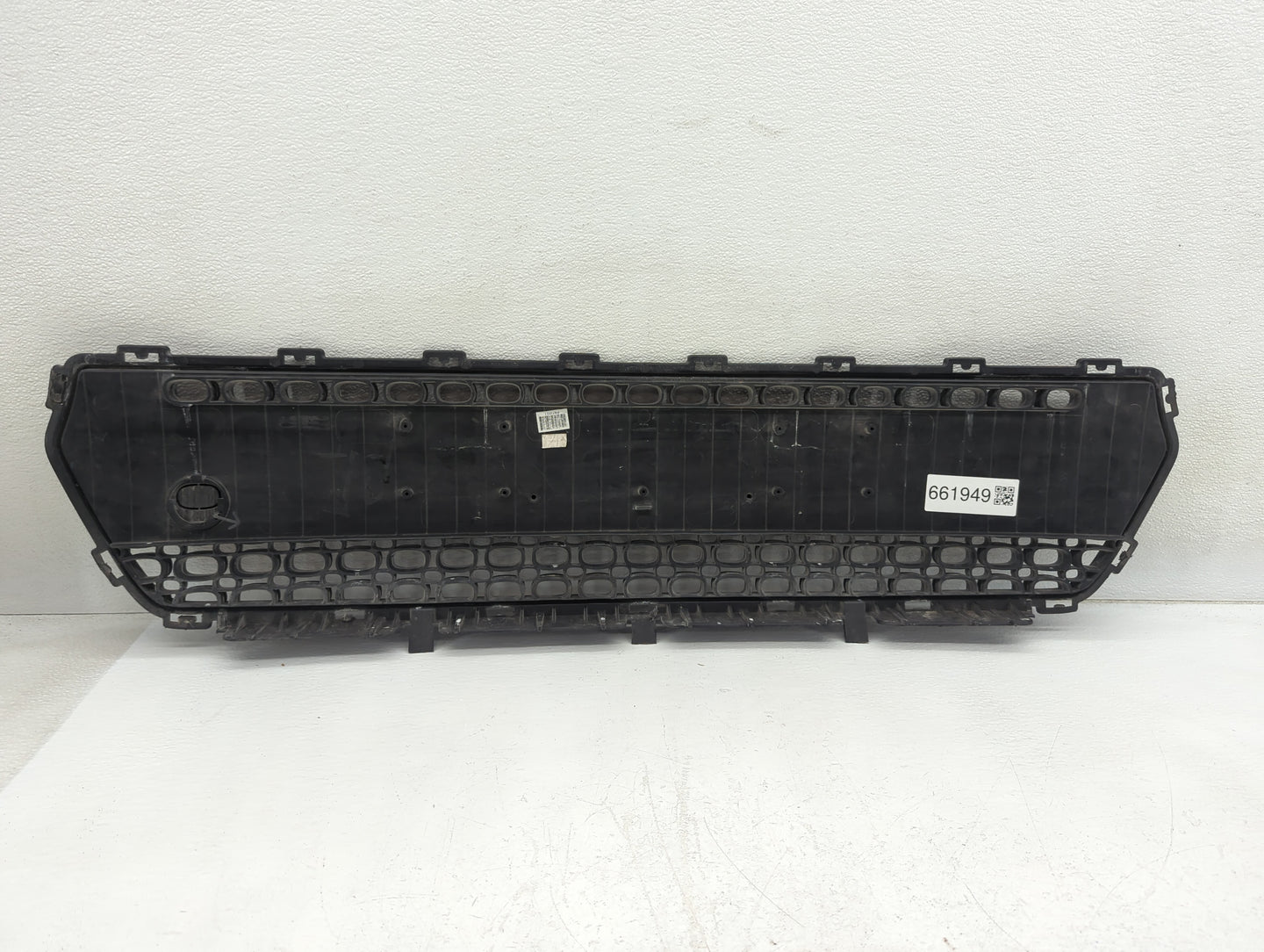2014-2016 Kia Soul Front Grille Bumper Not Included - Oemusedautoparts1.com