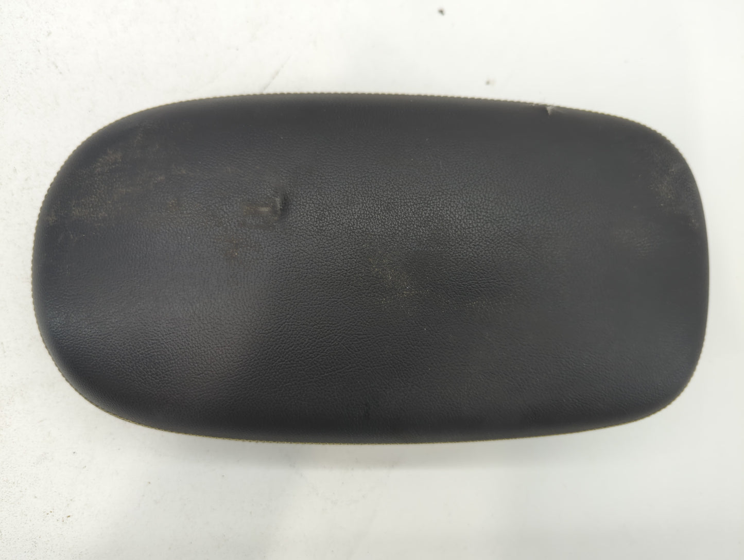 2014-2019 Kia Soul Center Console Armrest Cover Lid - Oemusedautoparts1.com