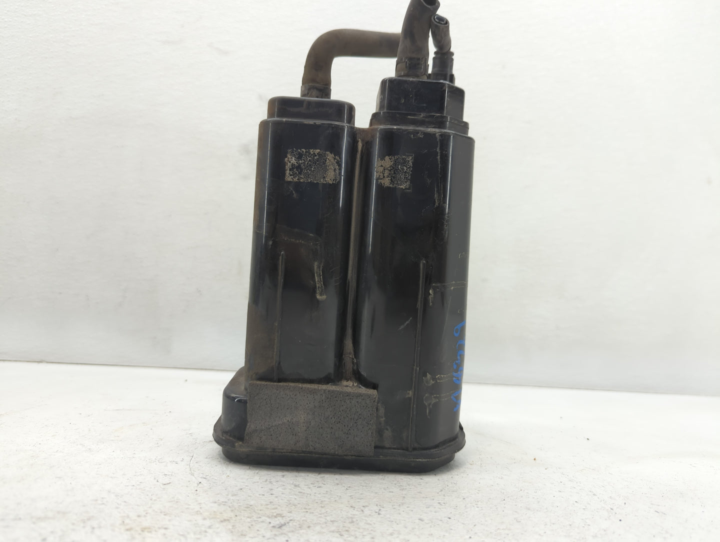 2014 Kia Soul Fuel Vapor Charcoal Canister - Oemusedautoparts1.com