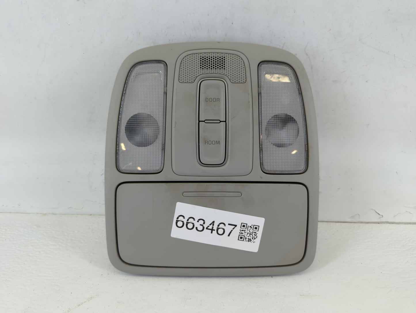 2014-2019 Kia Soul Overhead Roof Console 663467 - Oemusedautoparts1.com