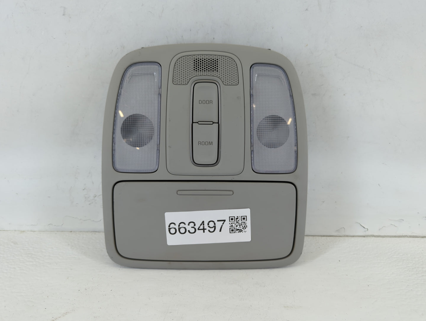 2014-2019 Kia Soul Overhead Roof Console 663497 - Oemusedautoparts1.com
