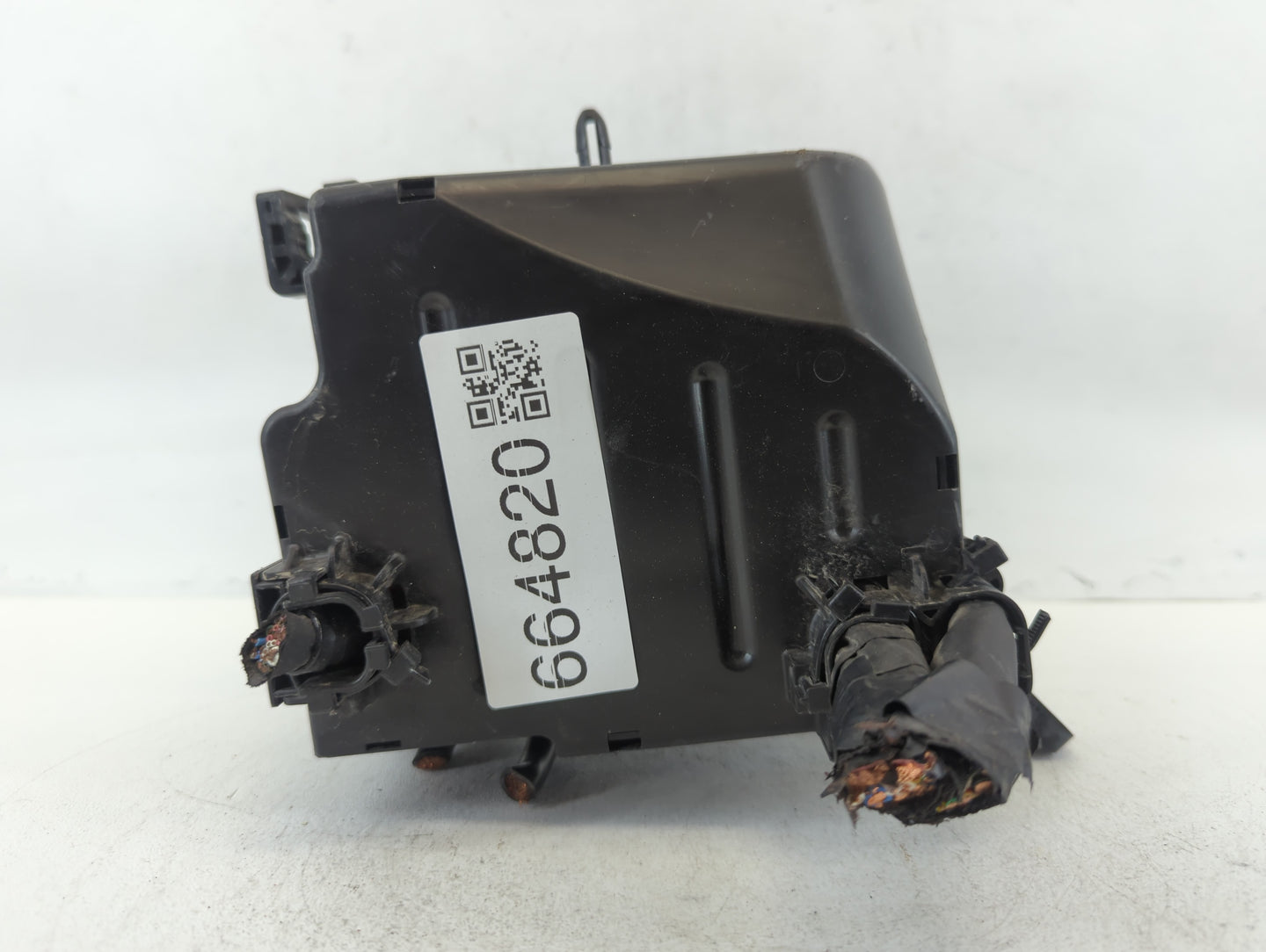 2014 Kia Soul Fusebox Fuse Box Panel Relay Module P/N:91950-B2050 Fits OEM Used Auto Parts - Oemusedautoparts1.com