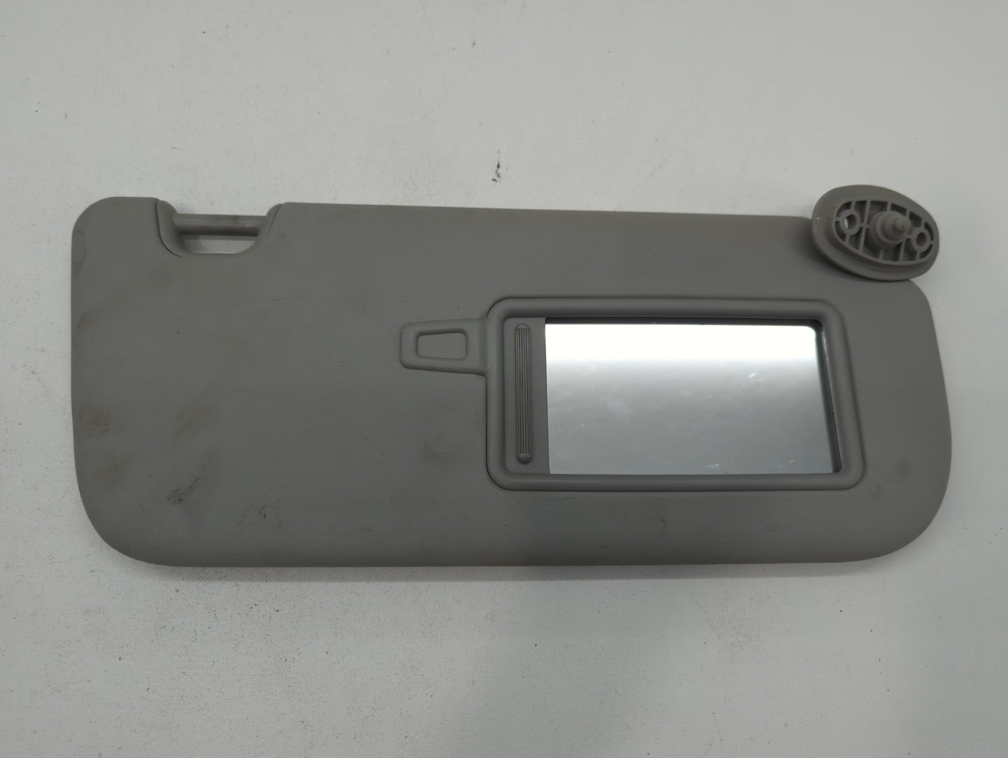 2014-2019 Kia Soul Sun Visor Shade Replacement Passenger Right Mirror Fits Fits 2014 2015 2016 2017 2018 2019 OEM Used Auto 