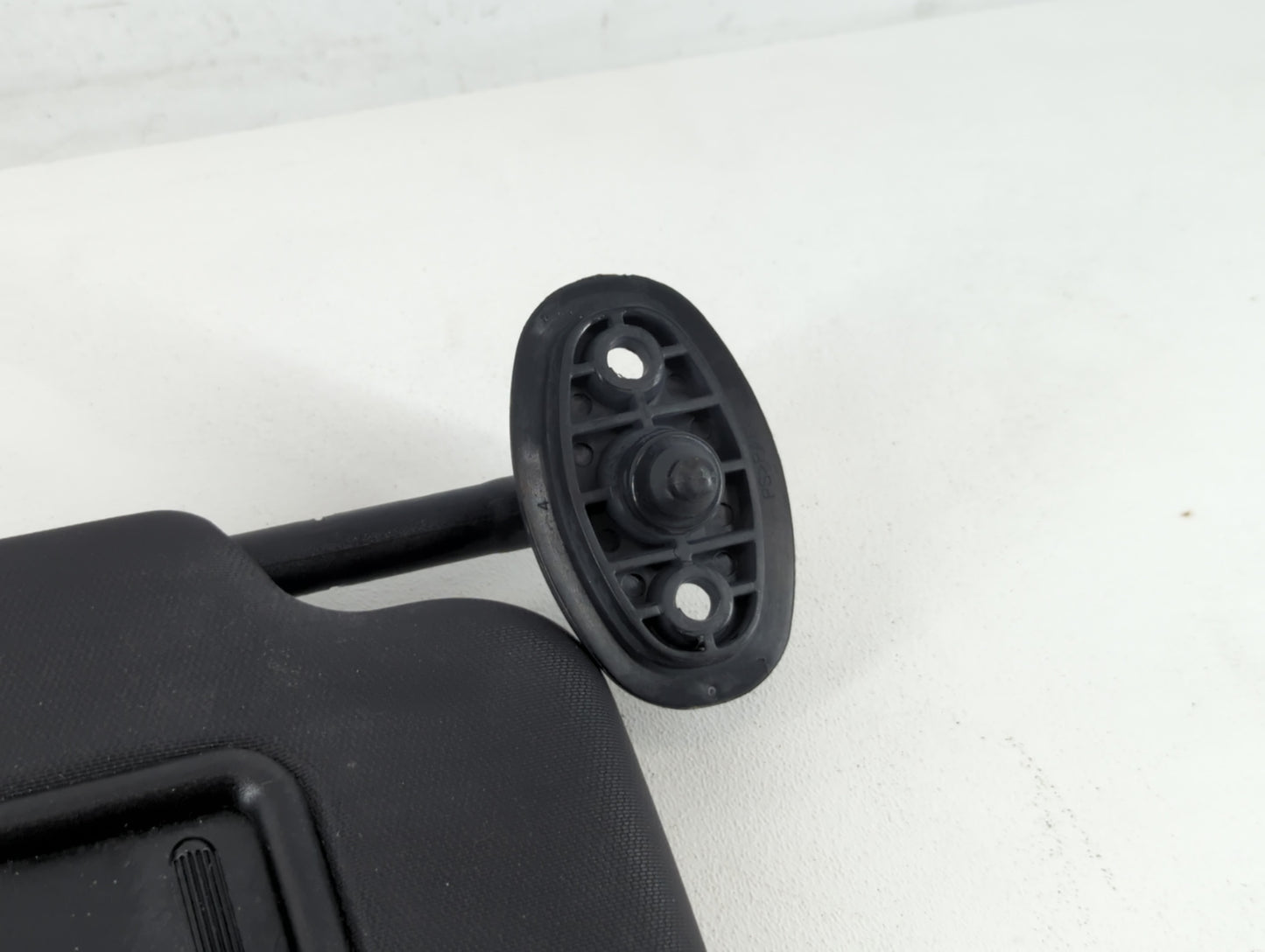 2014-2019 Kia Soul Sun Visor Shade Replacement Passenger Right Mirror Fits Fits 2014 2015 2016 2017 2018 2019 OEM Used Auto 