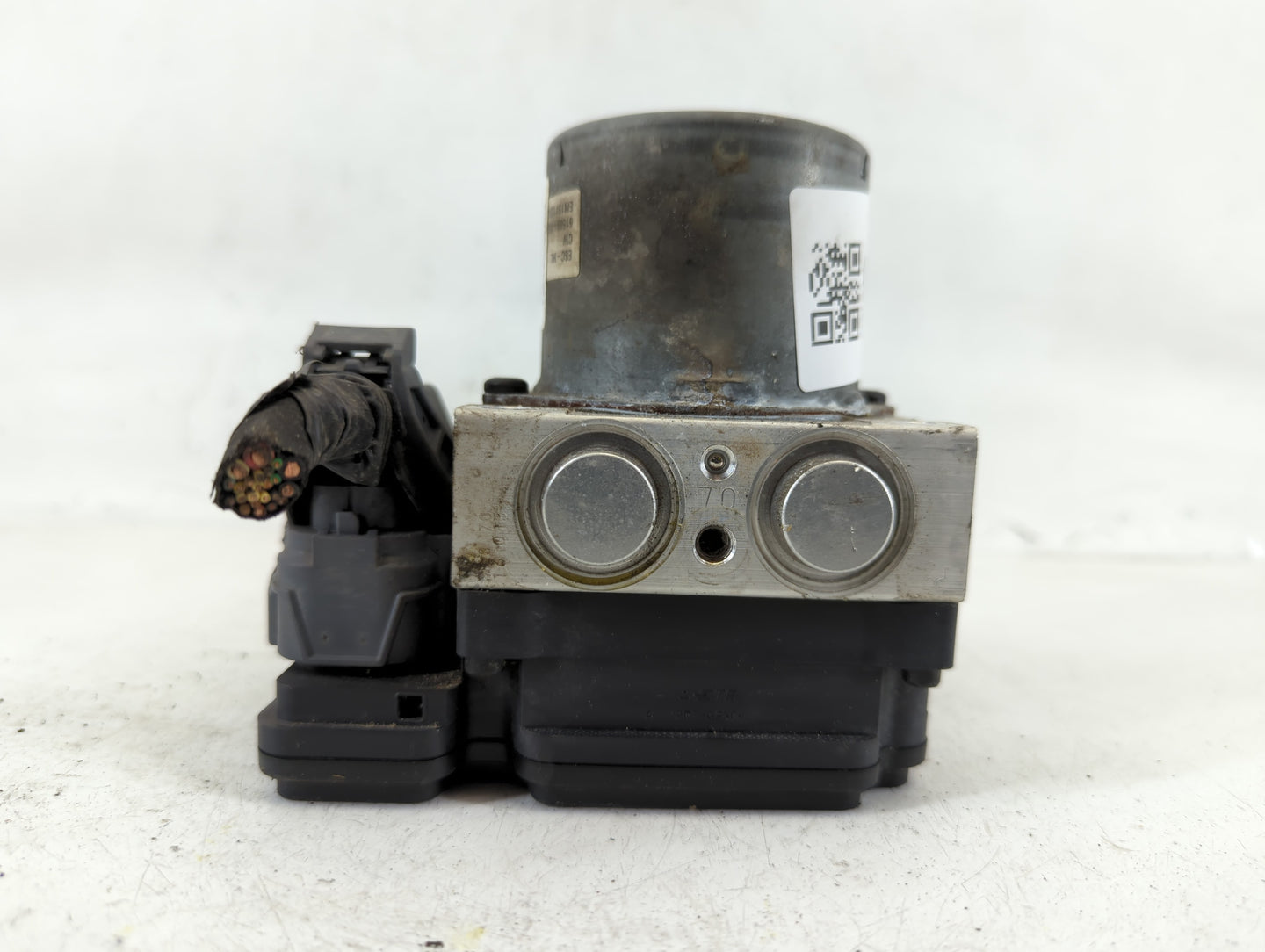 2014-2015 Kia Soul ABS Pump Control Module Replacement P/N:58900-B2506 Fits Fits 2014 2015 OEM Used Auto Parts - Oemusedauto