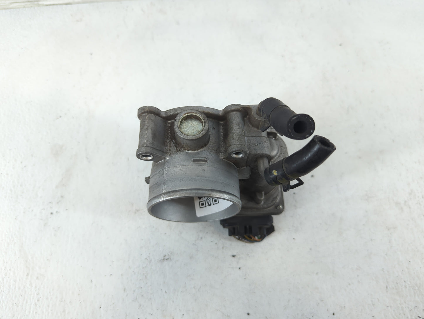 2014-2019 Kia Soul Throttle Body P/N:35100-2E000 Fits Fits 2011 2012 2013 2014 2015 2016 2017 2018 2019 2020 2021 OEM Used A