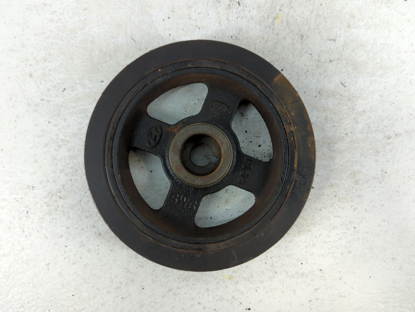 2014 Kia Soul SHAFT PULLEY BALANCER - Oemusedautoparts1.com