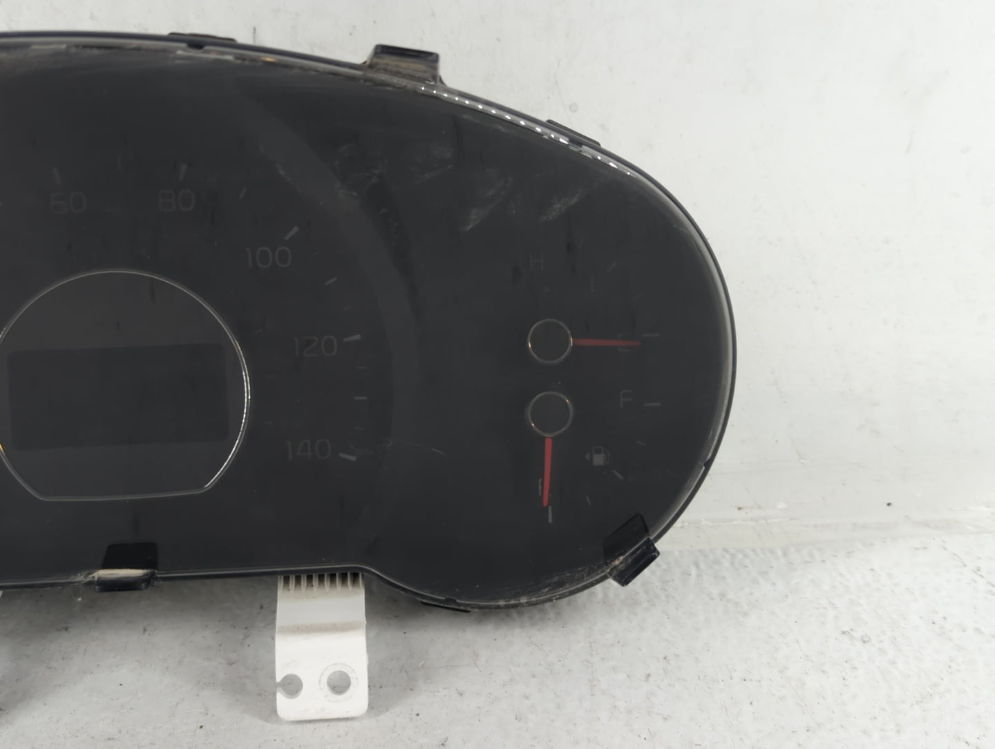 2014-2015 Kia Soul Instrument Cluster Speedometer Gauges P/N:15A29-00041 94006-B2540 Fits Fits 2014 2015 OEM Used Auto Parts