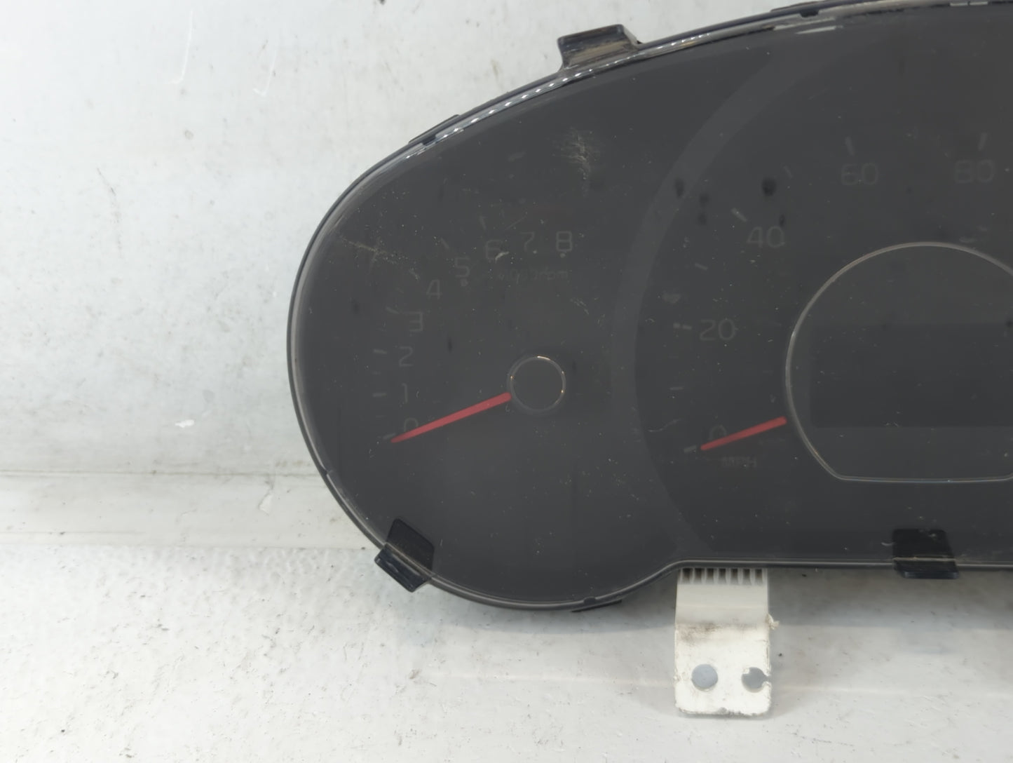 2014-2015 Kia Soul Instrument Cluster Speedometer Gauges P/N:94006-B2540 Fits Fits 2014 2015 OEM Used Auto Parts - Oemusedau