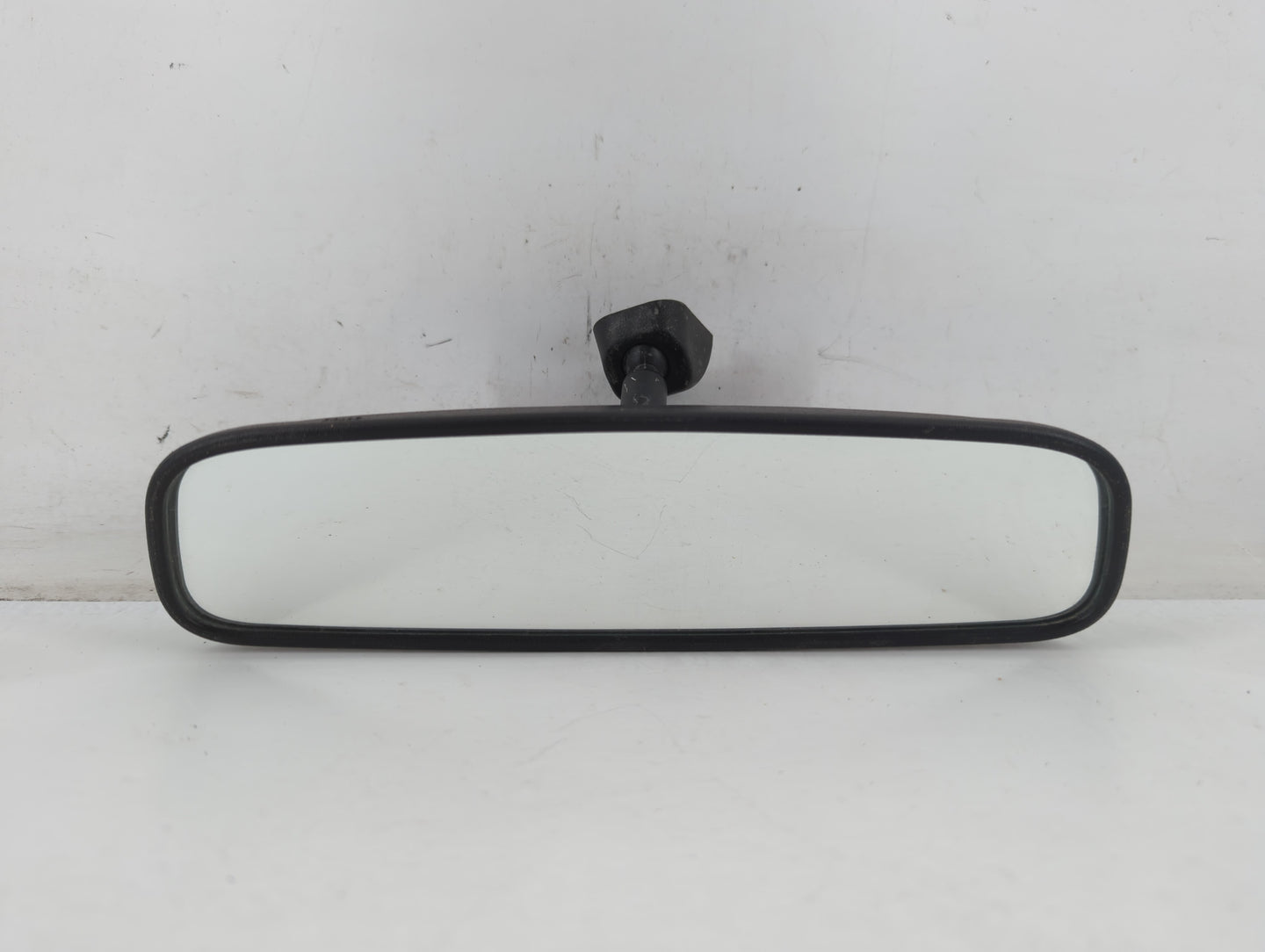 2010-2021 Kia Soul Interior Rear View Mirror Replacement OEM P/N:E4012143 Fits OEM Used Auto Parts - Oemusedautoparts1.com