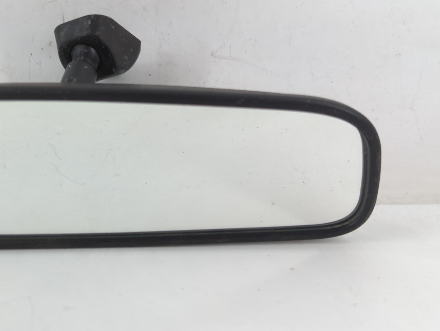 2010-2021 Kia Soul Interior Rear View Mirror Replacement OEM P/N:E4012143 Fits OEM Used Auto Parts - Oemusedautoparts1.com