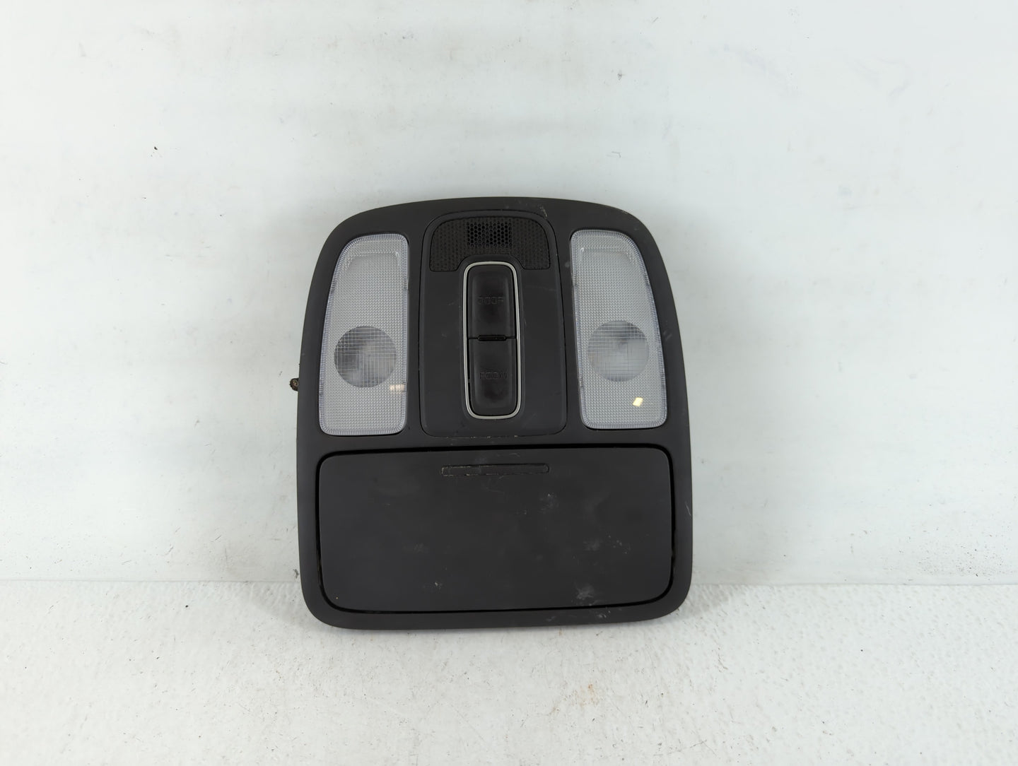 2014-2019 Kia Soul Overhead Roof Console 705981 - Oemusedautoparts1.com