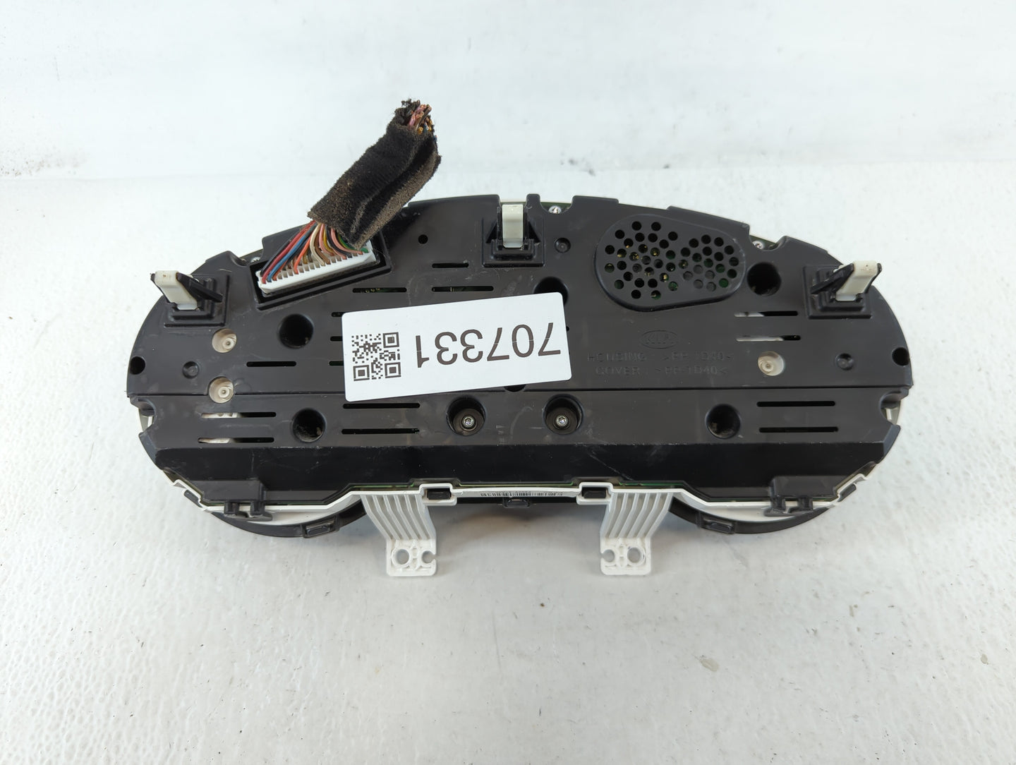 2014-2015 Kia Soul Instrument Cluster Speedometer Gauges P/N:94006-B2540 Fits Fits 2014 2015 OEM Used Auto Parts - Oemusedau