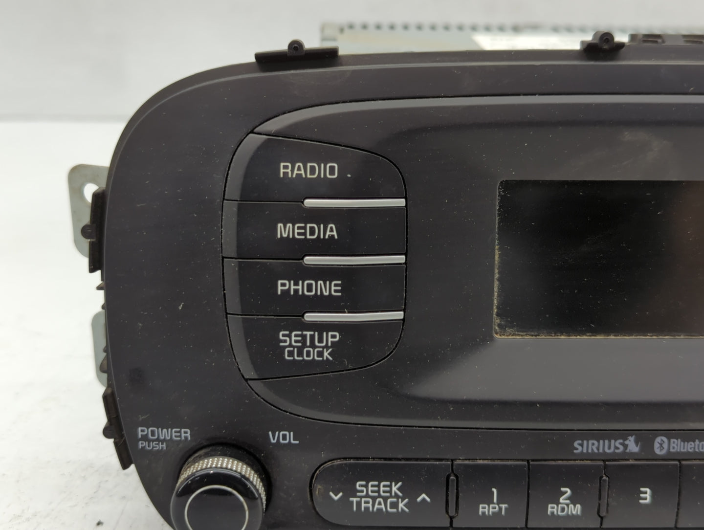 2014-2016 Kia Soul Am Fm Cd Player Radio Receiver - Oemusedautoparts1.com