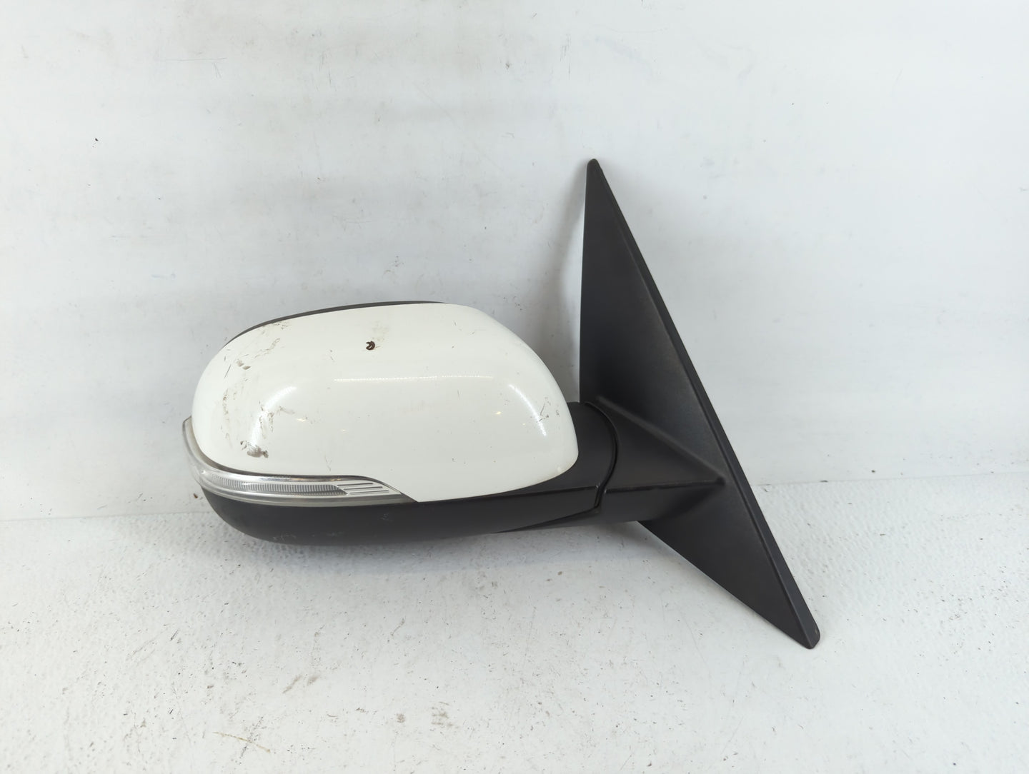 2014-2019 Kia Soul Driver Left Side View Manual Door Mirror - Oemusedautoparts1.com