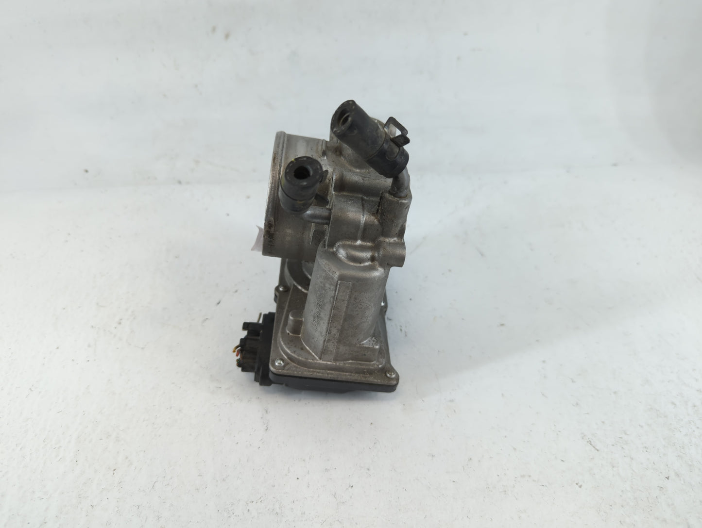 2014-2019 Kia Soul Throttle Body P/N:5323 9Q27 35100-2E000 Fits Fits 2011 2012 2013 2014 2015 2016 2017 2018 2019 2020 2021 