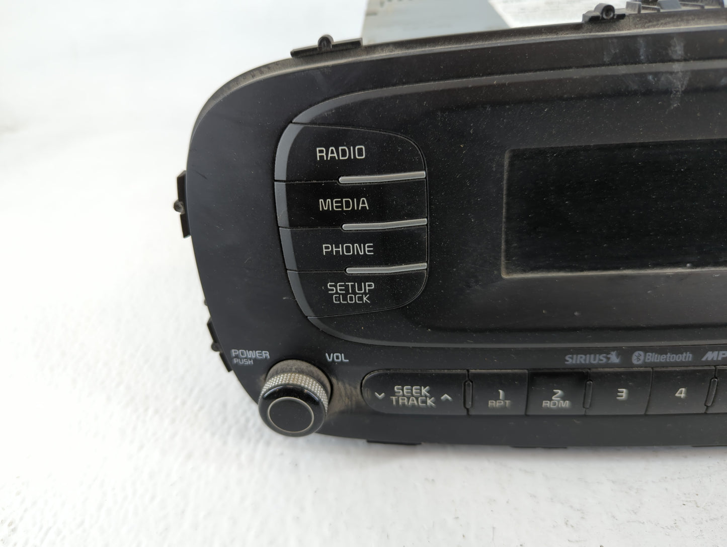 2014-2016 Kia Soul Am Fm Cd Player Radio Receiver - Oemusedautoparts1.com