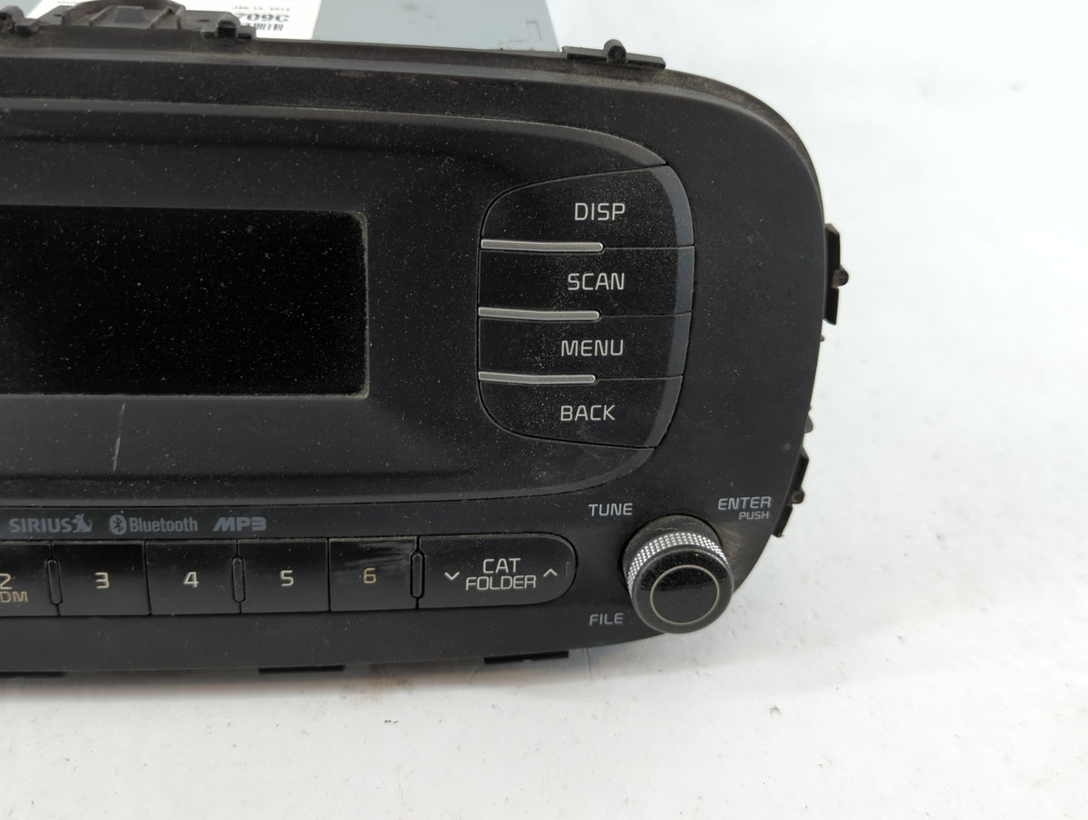 2014-2016 Kia Soul Am Fm Cd Player Radio Receiver 719737 - Oemusedautoparts1.com