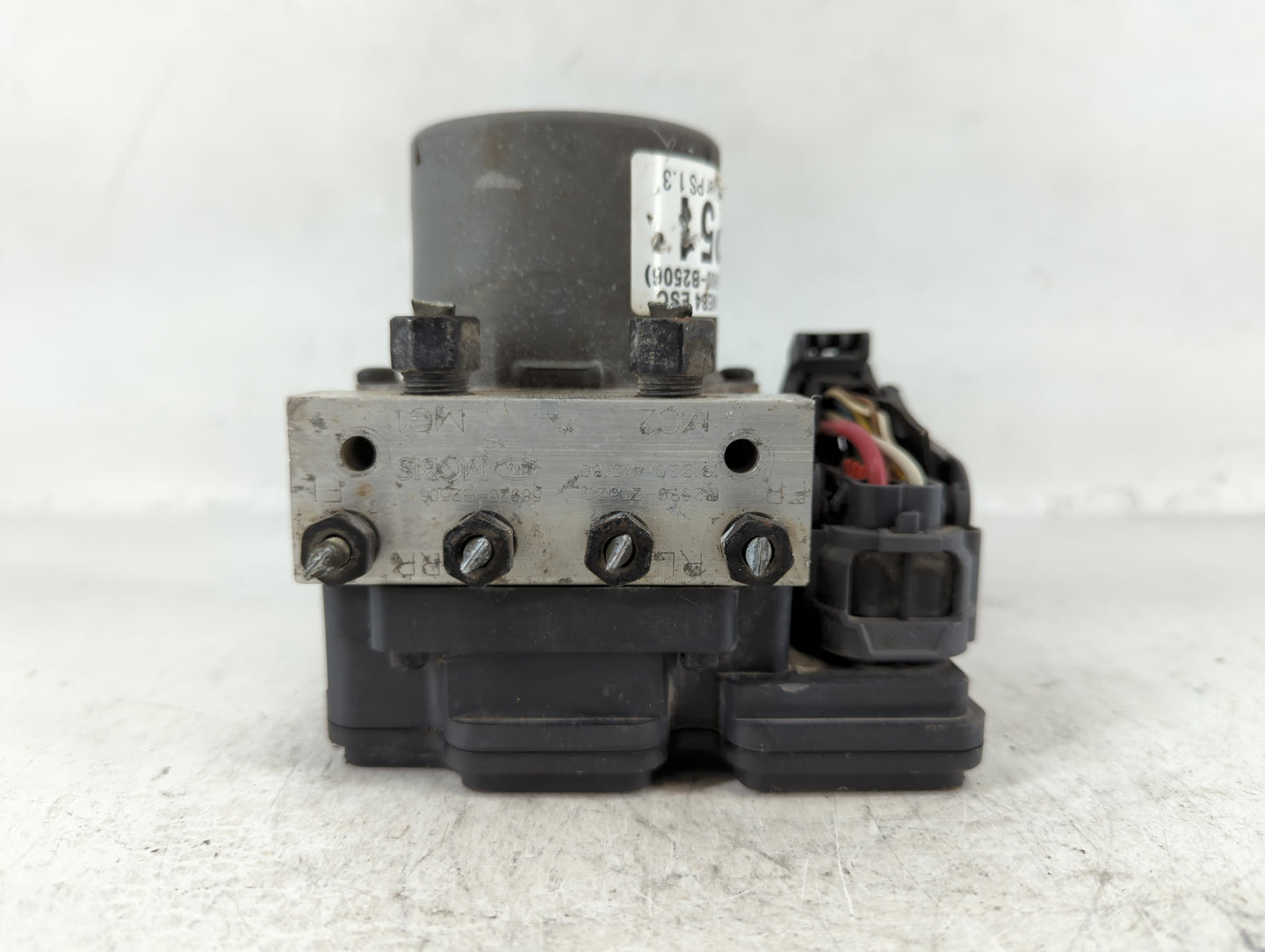 2014-2015 Kia Soul ABS Pump Control Module Replacement P/N:58920-B2506 Fits Fits 2014 2015 OEM Used Auto Parts - Oemusedauto