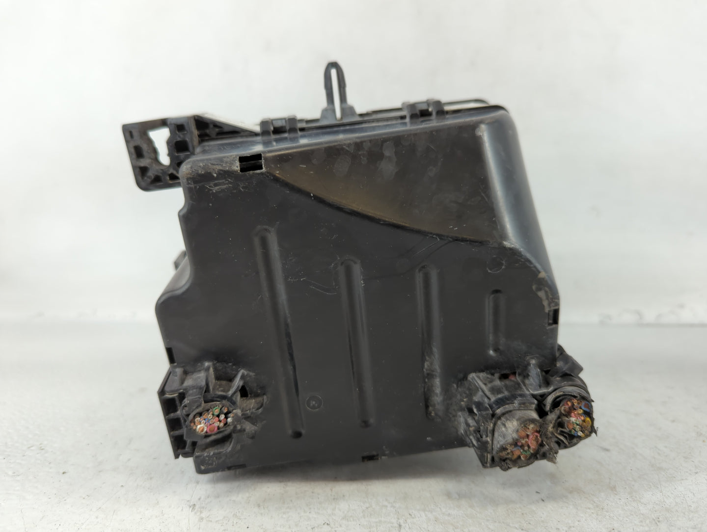 2014 Kia Soul Fusebox Fuse Box Panel Relay Module P/N:91950-B2090 Fits OEM Used Auto Parts - Oemusedautoparts1.com