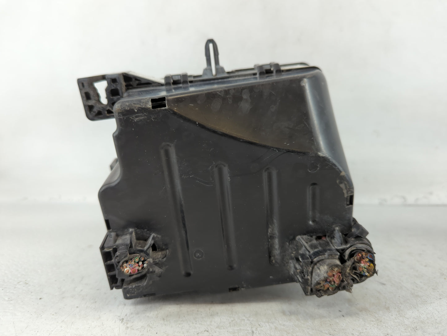 2014 Kia Soul Fusebox Fuse Box Panel Relay Module P/N:91950-B2090 Fits OEM Used Auto Parts - Oemusedautoparts1.com