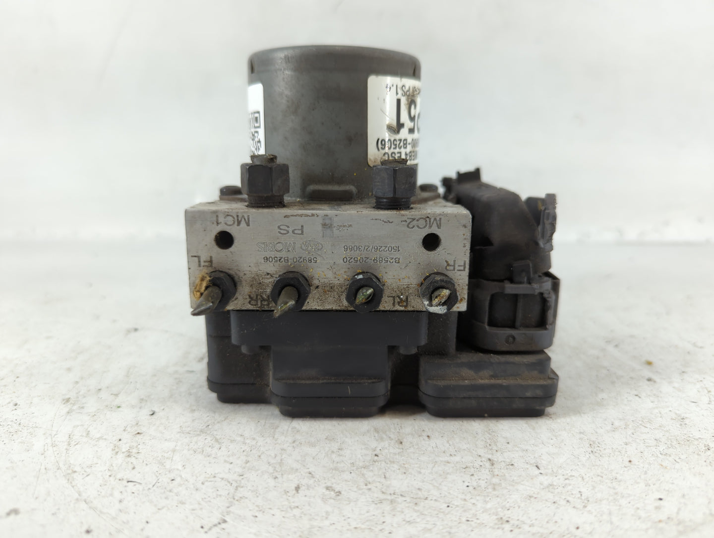2014-2015 Kia Soul ABS Pump Control Module Replacement P/N:B2589-20520 58900-B2506 Fits Fits 2014 2015 OEM Used Auto Parts -